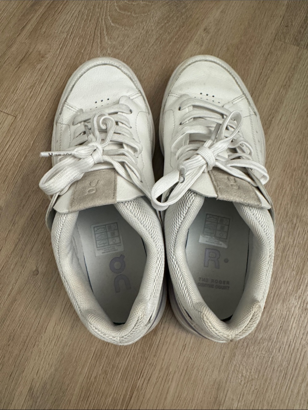 On Running white the roger sneaker - Picture 3 of 4